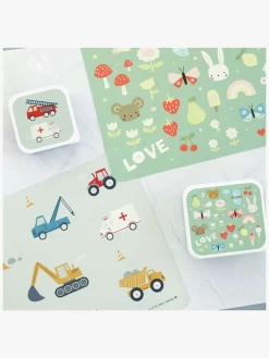 A Little Lovely Company Dækkeserviet, Køretøjer