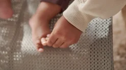 BabyBjörn Bliss Skråstol Mesh, Grey Beige