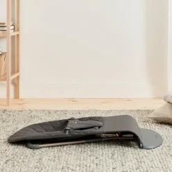 BabyBjörn Bliss Skråstol Woven Classic Quilt, Antracitgrå