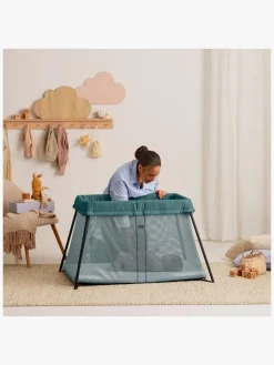 BabyBjörn Light Weekendseng inkl. Overtrækslagen, Dark Green