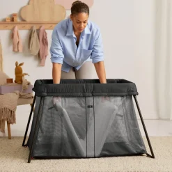 BabyBjörn Light Weekendseng, Sort