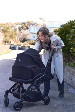 Beemoo Easy Fly Liggedel, Jet Black