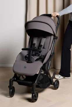 Beemoo Easy Fly Lux 4 Klapvogn inkl. Tilbehørspakke, Gull Grey