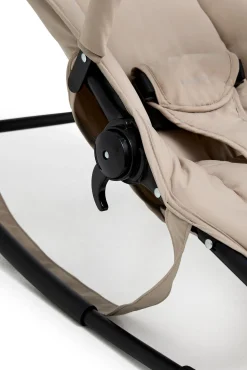 Beemoo PLAY Simple Skråstol, Sand Beige