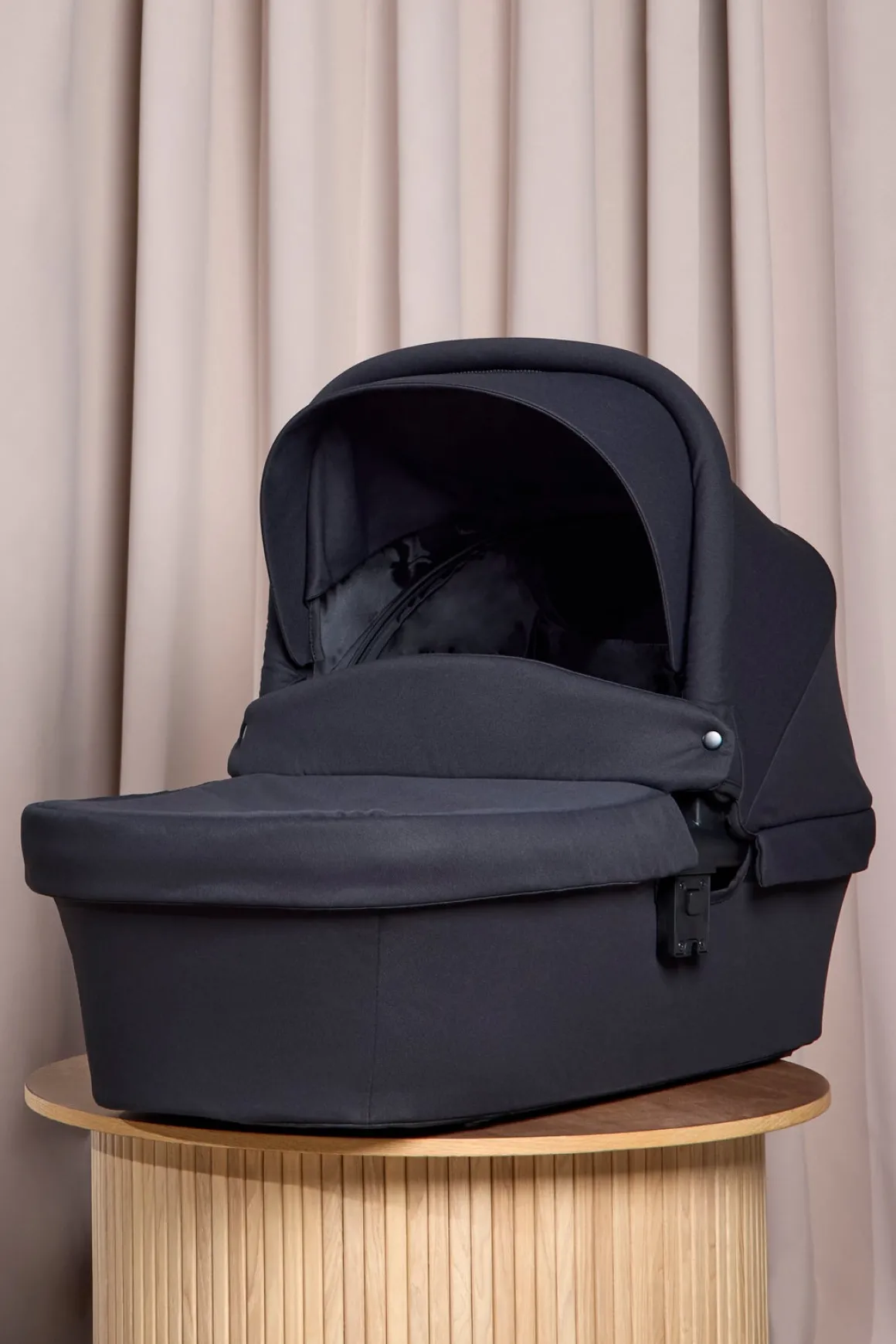 Beemoo Pro Twist Duovogn inkl. Beemoo Route Autostol Baby & Base, Coffee Black/Mineral Grey