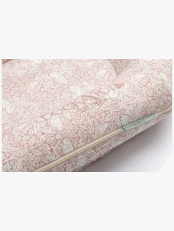 DockATot Deluxe+ Babynest, Brer Rabbit Pink