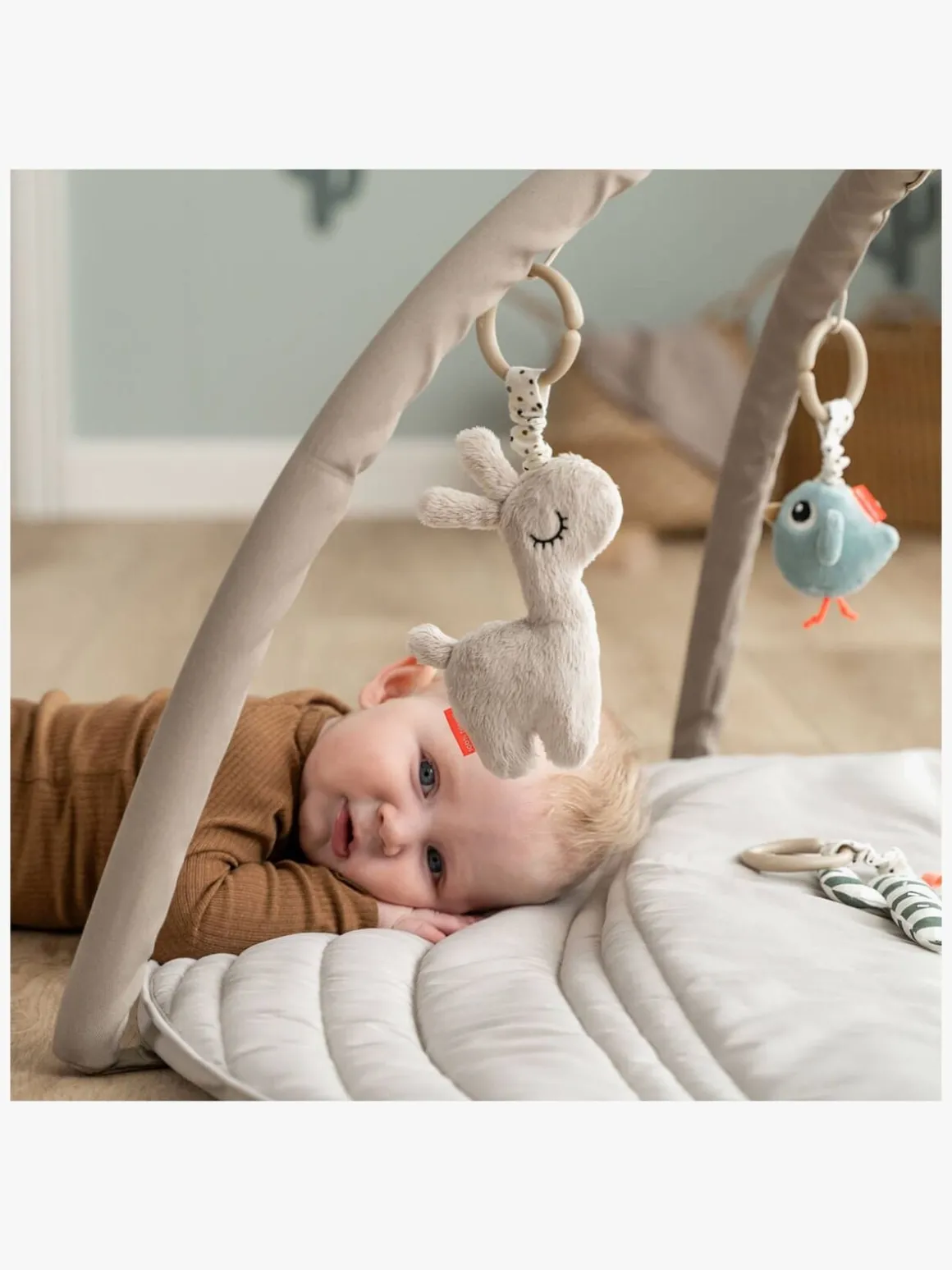 Done By Deer Lalee Aktivitetscenter, Sand