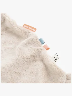 Done By Deer Lalee Nusseklud, Sand