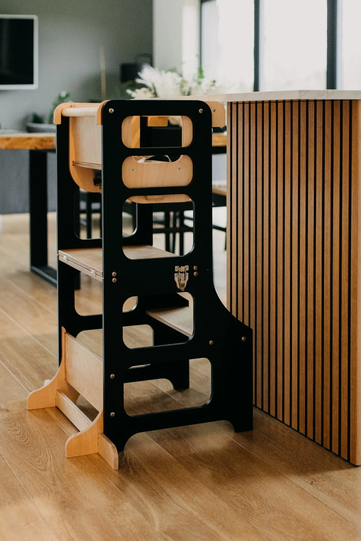 Duck Woodworks 3-i-1 Sammenklappeligt Læringstårn med Højstol, Sort