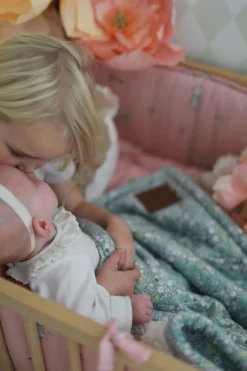 Elsa Beskow Blomsterfesten Sengesæt 100 x 130 Tremmeseng, Pink