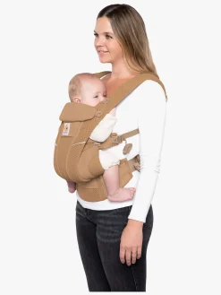 Ergobaby Omni Breeze Bæresele, Camel Brown