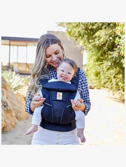 Ergobaby Omni Breeze Bæresele, Midnight Blue