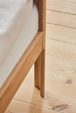 Flexa Juniorseng Afrundet Sengegavl, Eg