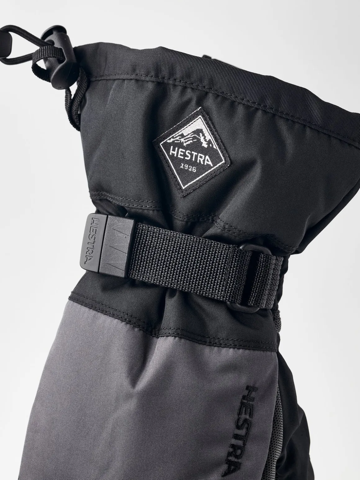 Hestra Gauntlet CZone Jr Vanter, Graphite/Black