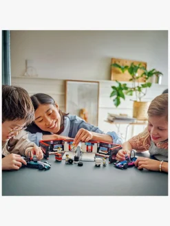 LEGO City 60444 F1-garage: Mercedes-AMG og Alpine-biler