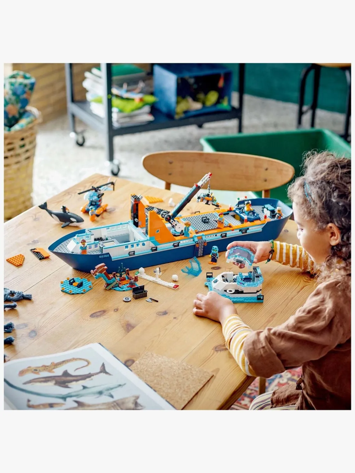 LEGO City 60368 Polarudforskningsskib