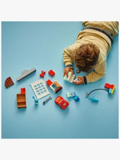 LEGO DUPLO Disney 10456 Lynet McQueens besøg i Docs værksted