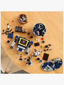 LEGO Icons 10358 Transformers: Soundwave