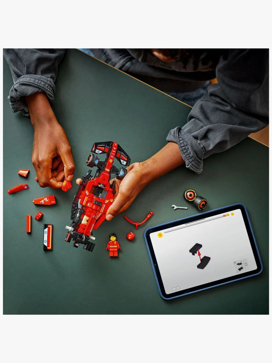 LEGO Speed Champions 77242 Ferrari SF-24 F1-racerbil