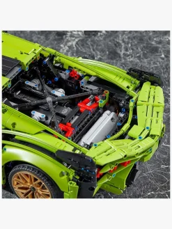 LEGO Technic 42115 Lamborghini Sián FKP 37