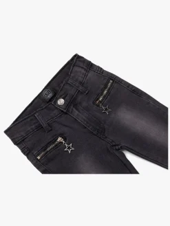 Luca & Lola Cristina Bukser, Grey