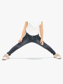 Luca & Lola Cristina Bukser, Grey