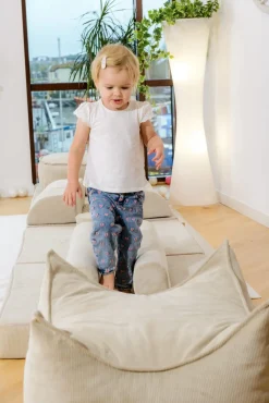 Meowbaby Puf Kvadrat Slimcord, Sandfarvet