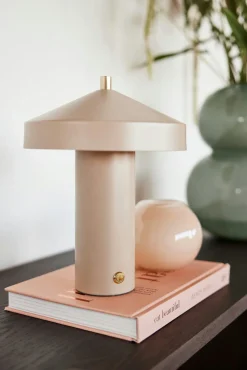 OYOY Hatto Bordlampe, Rose