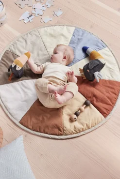 OYOY Moni  Quiltet Legetæppe, Beige