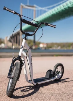 Pinepeak Air Scooter, Hvid