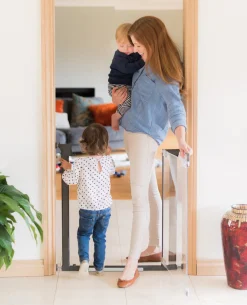 Safe & Care SafeGate Clear-view Pressure Fit Sikkerhedsgitter, Gennemsigtig