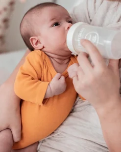 TwistShake Sutteflaske Anti-Kolik 180 ml, Hvid